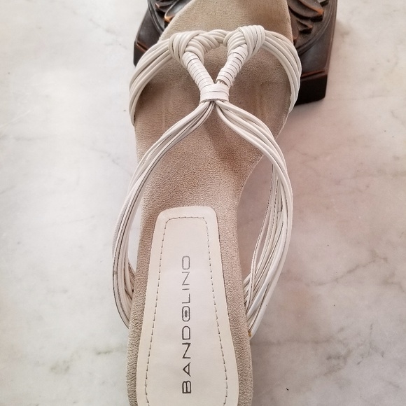 bandolino navy sandals